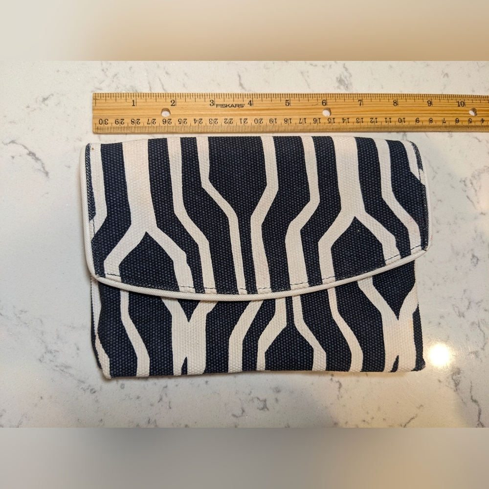 Ann Taylor Black and White Travel Bag